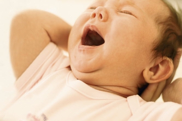 6 Strategi Atasi Bayi Menangis