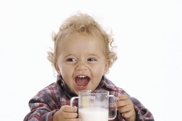 Kenali Susu Untuk Si Kecil 