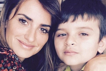Penelope Cruz Bantu Anak Kanker Lewat Instagram