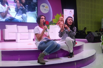 Pijat Laktasi untuk Bayi yang Sulit Menyusu