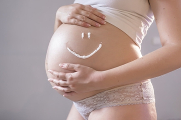 8 Rekomendasi Produk Anti Stretch Mark untuk Ibu Hamil