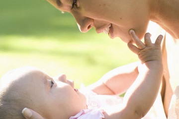 Ikatan Cinta Anda dan Bayi 0-3 Bulan 