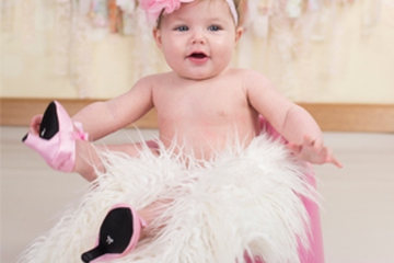 High Heels untuk Bayi, Lucu tapi Kontroversial