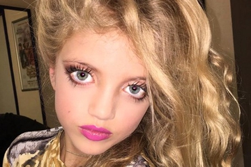 Anak Katie Price Dikritik karena Make Up Berlebihan