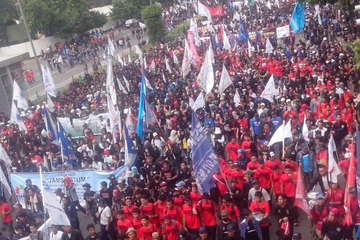 Aksi Para Ibu di Hari Buruh Internasional