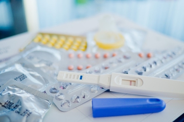Kenali Jenis dan Metode Kontrasepsi Hormonal, Moms!