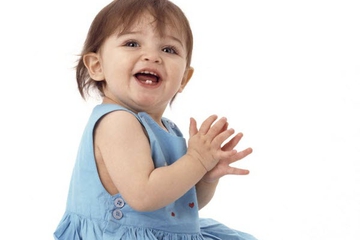 Pertumbuhan Fisik Bayi Usia 9-12 Bulan