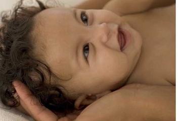 Mata Berair dan Kotoran Mata pada Bayi
