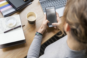 Tips Mengatasi Kesepian Akibat LDR