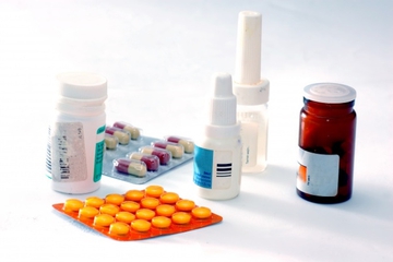 Tips Menyimpan Obat Anak di Lemari Es