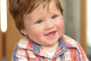 Fergus Hilman, Bayi Berambut Lebat