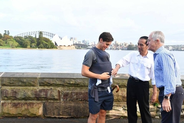 Fakta: Para Ayah di Australia Aktif Mengurus Bayi