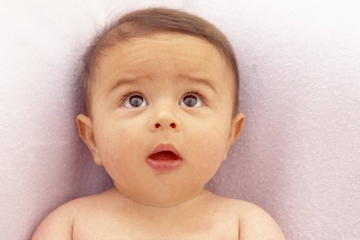 Intip Pikiran Bayi Usia 0-3 Bulan 