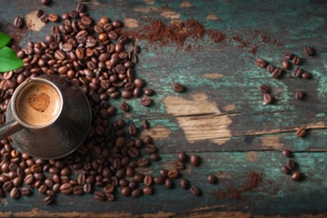 Lagi Ngetren! Ini Nikmatnya Kopi dengan Susu Kelapa