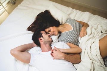 4 Tips Agar Kehidupan Seks Lebih Menyenangkan