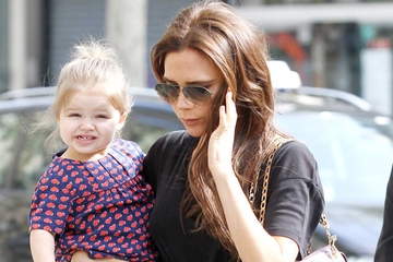 Victoria Beckham Hindari Dandan di Depan Anak