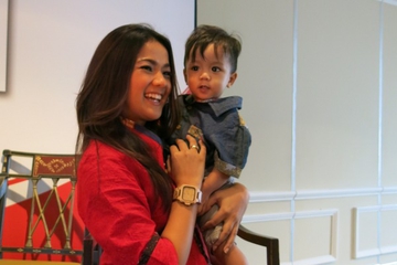 Nirina Zubir Peduli Kesehatan Gigi Anak
