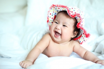 Bayi Tidak Merangkak? Ini Penjelasan Dokter!