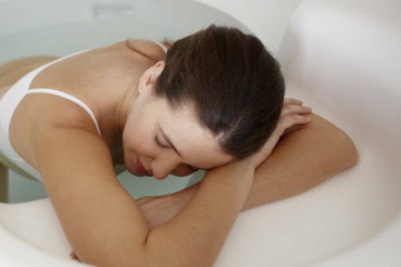 Infeksi dari Kolam 'Water Birth'