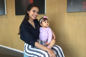 Acha Septriasa, Tantangan Syuting Sambil Urus Anak