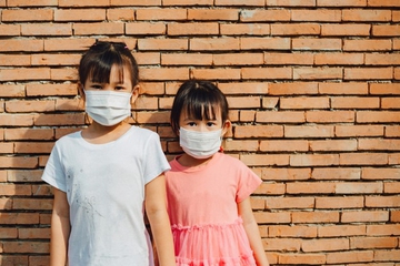 Rekomendasi Masker Sekali Pakai yang Aman untuk Si Kecil