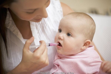 Bolehkah Memberikan Obat Batuk dan Pilek kepada Si Kecil?