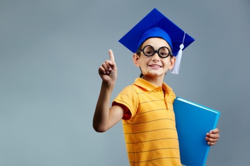 7 Kiat untuk Membuat Anak Tumbuh Cerdas