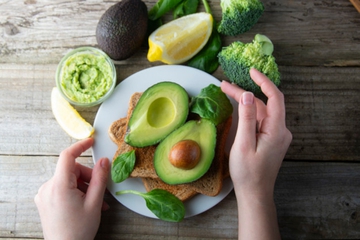 Cocok untuk Diet, Ini 5 Buah yang Bikin Kenyang Lebih Lama