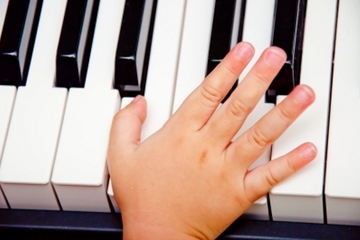 Manfaat Bermain Alat Musik
