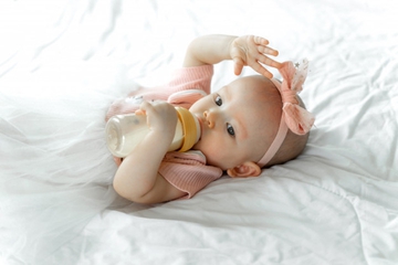 Formula Ampuh untuk Menjaga Kebersihan Botol Bayi