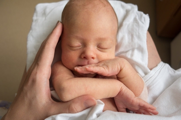 Ini Cara Mendeteksi dan Mencegah Bayi Lahir Prematur