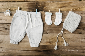 Tips Memilih Pelindung Pakaian untuk Bayi