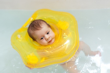 6 Manfaat Baby Spa yang Moms Perlu Tahu