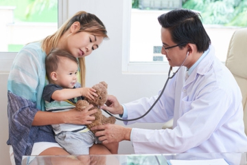 Perlukah Bayi Diberikan Antibiotik saat Sedang Sakit?