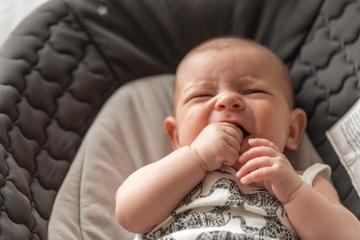 Tahu Lebih Banyak Soal Sariawan pada Bayi