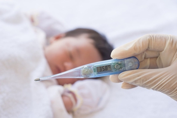 Saat Anak Sakit, Kapan Perlu Dibawa ke Dokter? (1)