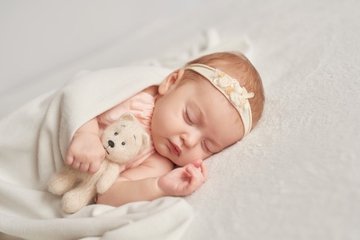 Moms, Ini 7 Karakter Unik Bayi yang Lahir di Hari Kamis