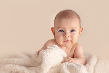 Inspirasi Nama Bayi Laki-Laki yang Bermakna Tampan
