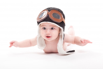 Ide Nama Bayi Laki-Laki yang Bermakna Keberuntungan