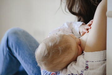 Kapan Saatnya Intervensi Nutrisi pada Bayi yang Sedang ASI?