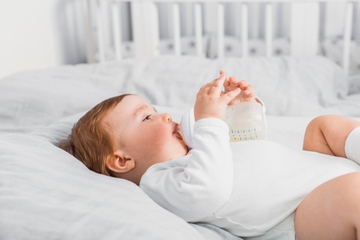 Bayi Sulit Buang Air Besar, Apa Penyebabnya?