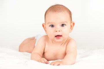 50 Ide Nama Bayi Laki-Laki Modern