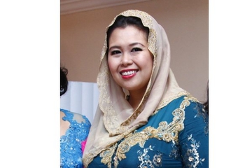 Bahasa Cinta Yenny Wahid
