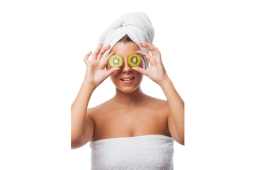 5 Jenis Masker Kiwi Agar Wajah Sehat dan Bersinar 