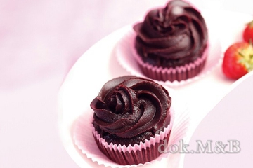 Sweet Devil Cake