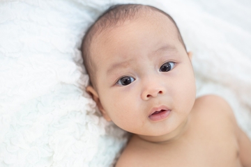 5 Penyebab Mata Bayi Belekan Sebelah dan Cara Mengatasinya