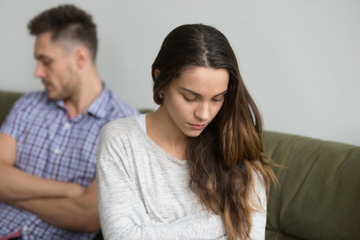 9 Cara Cerdas Menghadapi Suami Selingkuh