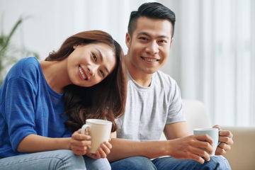 Tips Berkomunikasi dengan Pasangan agar Hubungan Pernikahan Tetap Langgeng