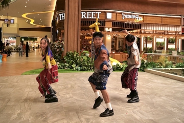 Indonesia Menari Kembali Hadir, Ajak Masyarakat #MenaridiMall di 12 Kota Tanah Air