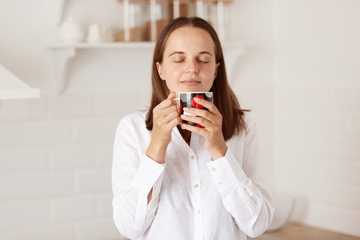 Minum Teh Setelah Makan Bisa Bikin Anemia? Ini Kata Ahli